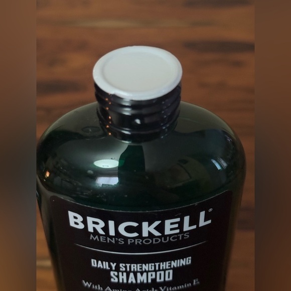NEW Brickell Men's Products Daily Strengthening Shampoo - Picture 7 of 9